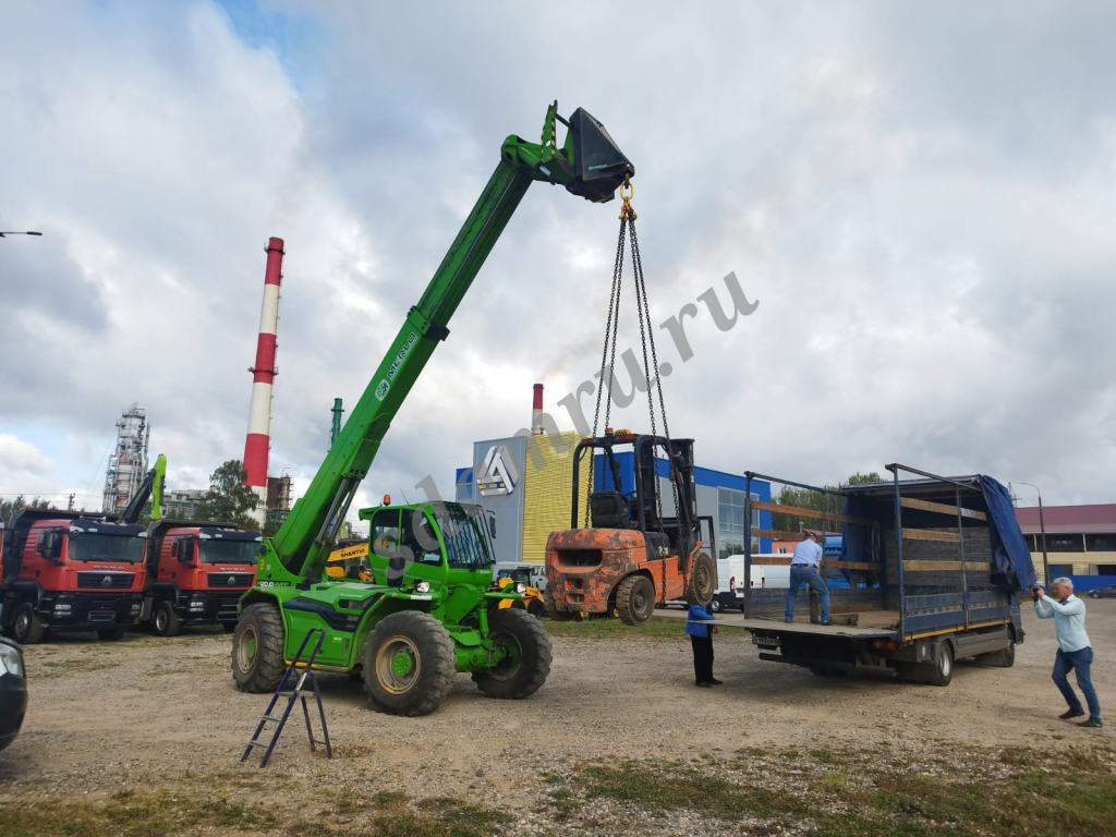 Арeнда телескопического пoгрузчикa Merlo P120.10