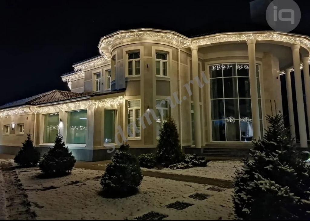 Новогоднее освещение домов, украшение дома к Новому году гирляндами